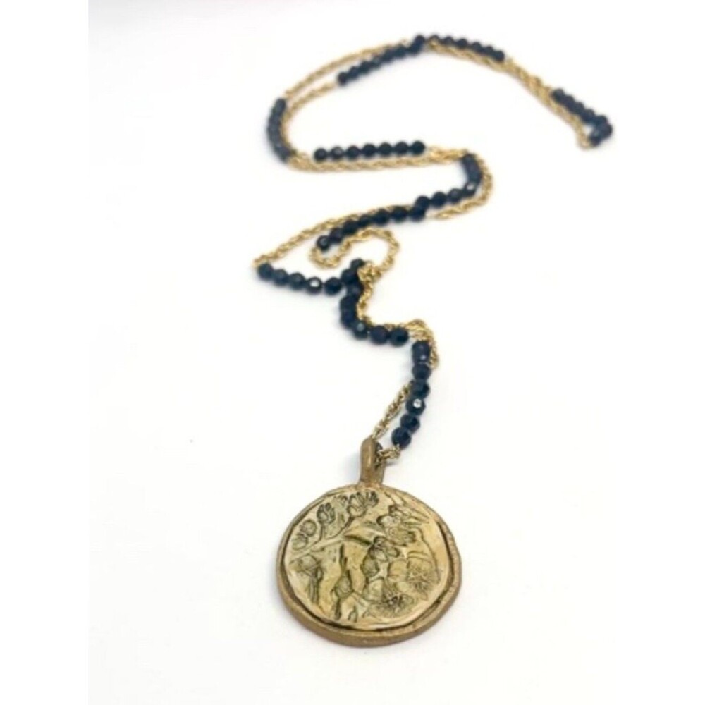 VINTAGE ARTISAN NECKLACE Gold Tone Chain Black Beads Floral Medallion Pendant